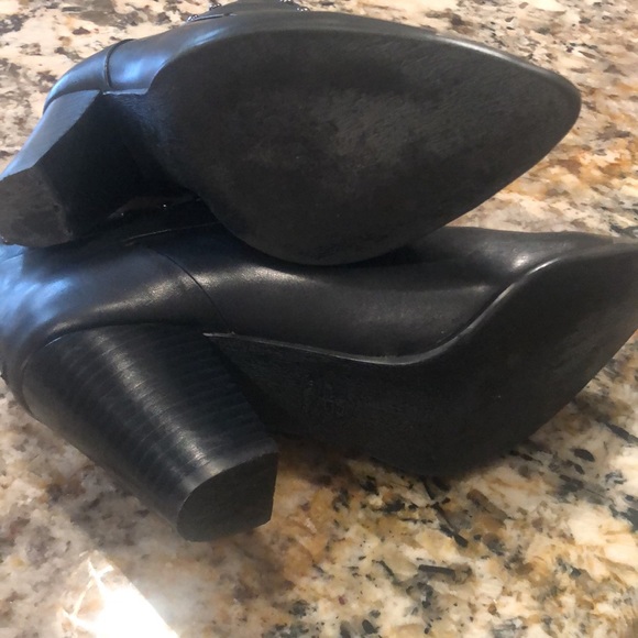 BMakowsky bootie - Picture 5 of 10